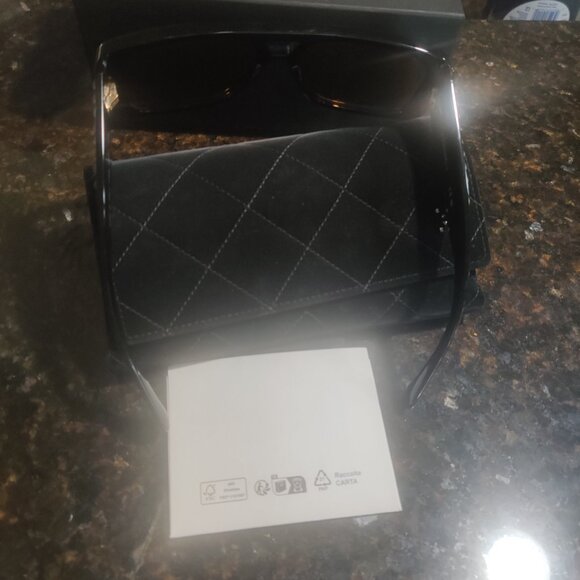 CHANEL pilot sunglasses New - Picture 6 of 6